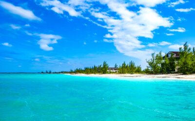 Where is the Molasses Reef Shipwreck?